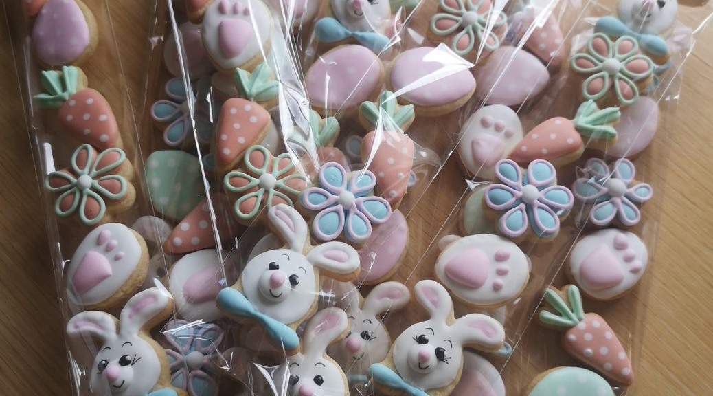 Easter mini cookies in bagged set of bunny, carrot, flower, paw